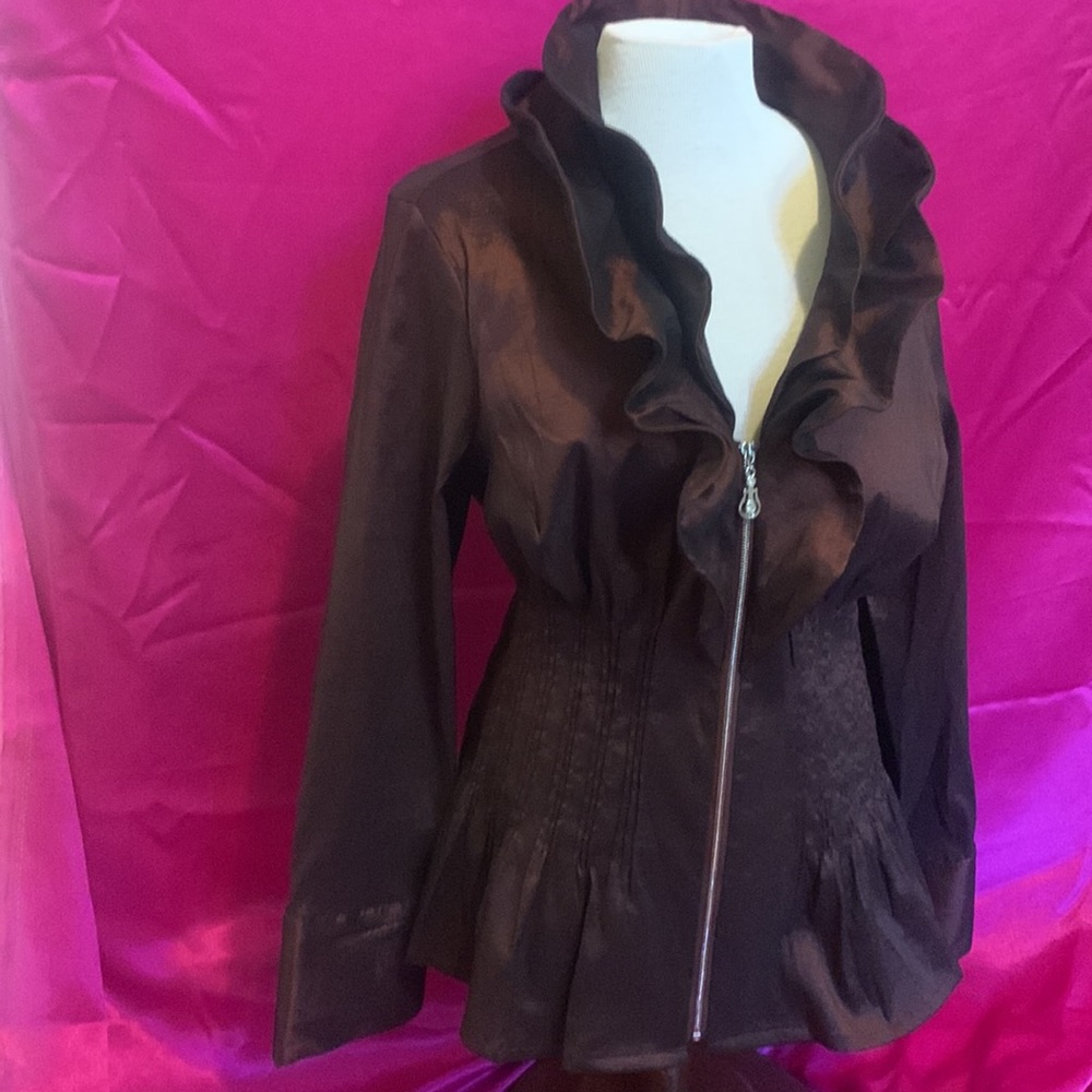 Women’s Brown Ruffled Zip-Front Jacket, size L - Picture 9 of 9